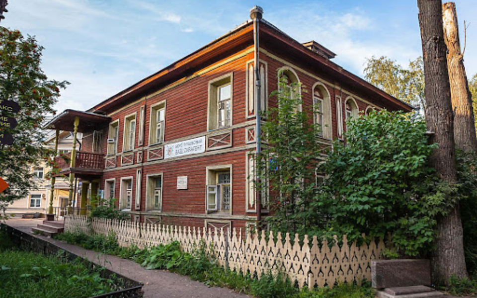 Офисное здание (улица Благовещенская, 34)